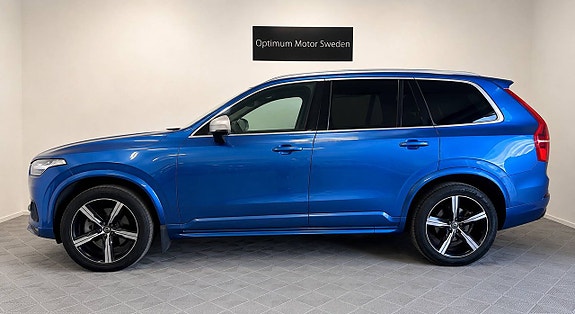 Volvo XC90 3 of 27
