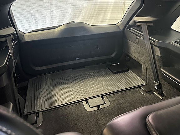 Volvo XC90 25 of 27