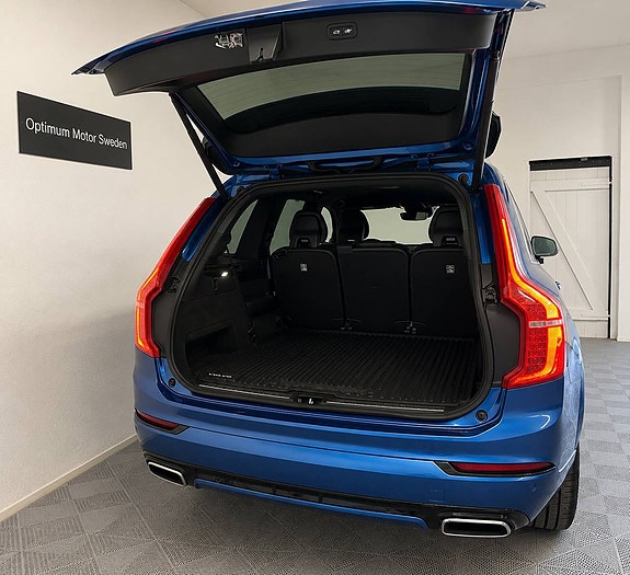 Volvo XC90 27 of 27