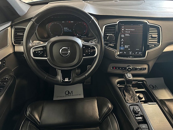 Volvo XC90 18 of 27