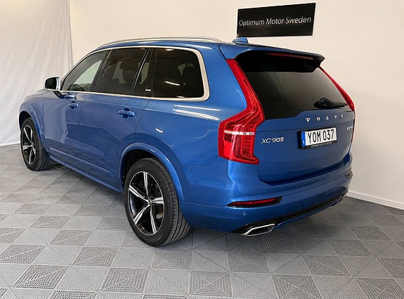 Volvo XC90 4 of 27