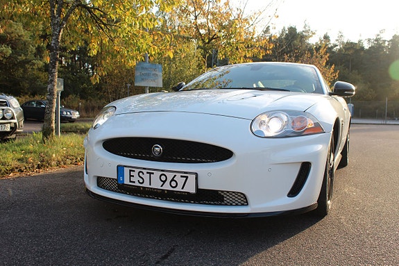 Jaguar XKR