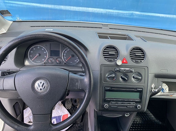 Volkswagen Caddy 10 of 10