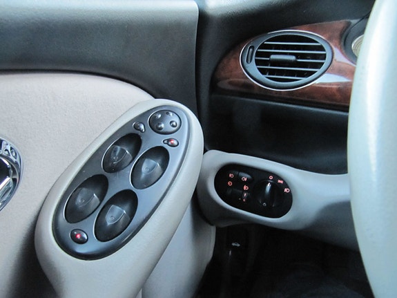 Rover 75 12 of 14