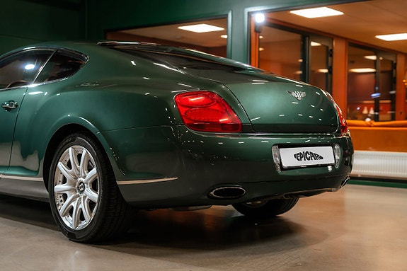Bentley Continental GT 4 of 5