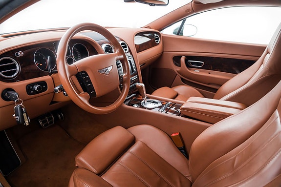 Bentley Continental GT 12 of 24