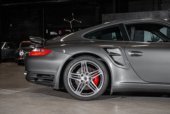Porsche 911 25 of 29