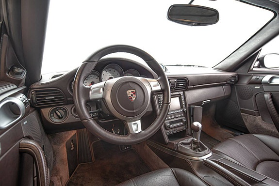 Porsche 911 10 of 29