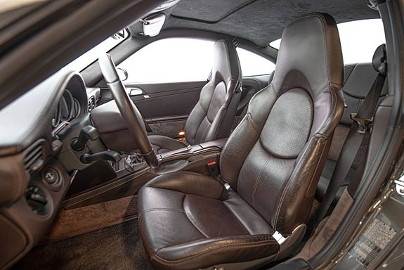 Porsche 911 12 of 29