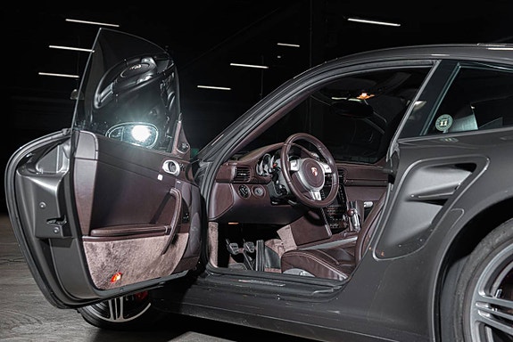 Porsche 911 8 of 29