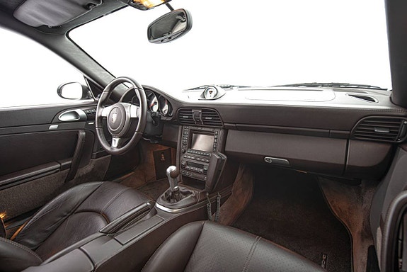 Porsche 911 13 of 29