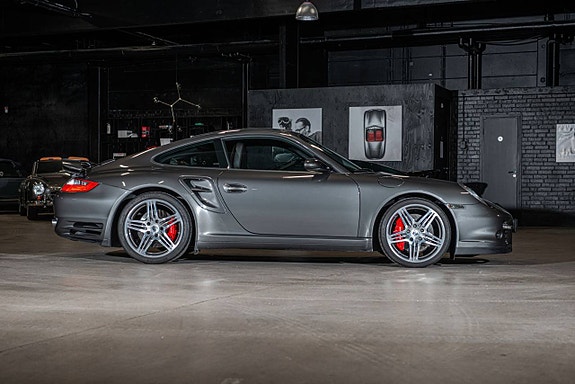Porsche 911 6 of 29