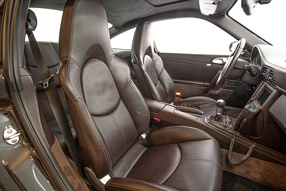 Porsche 911 15 of 29