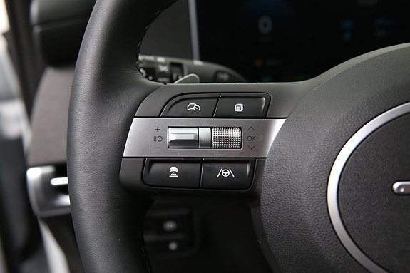 Hyundai Tucson 15 of 27