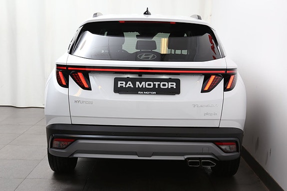 Hyundai Tucson 10 of 27