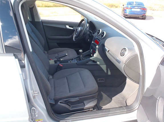 Audi A3 8 of 12