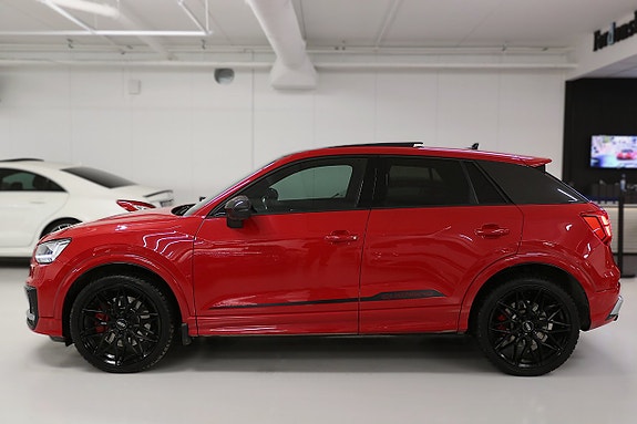 Audi SQ2 10 of 27
