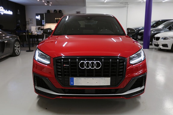 Audi SQ2 3 of 27