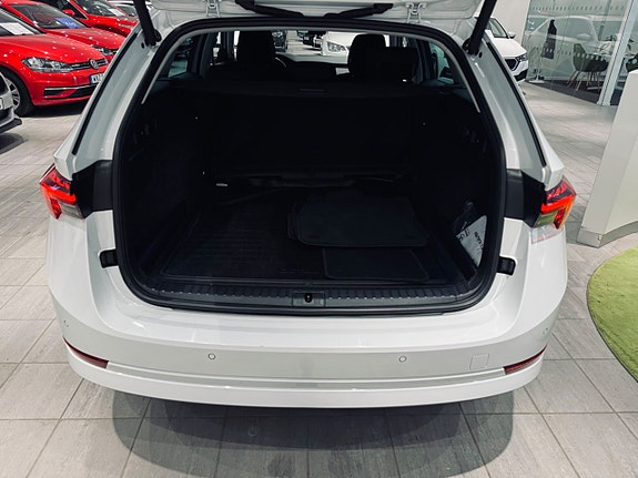 Skoda Octavia 7 of 14