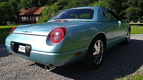 Ford Thunderbird 5 of 5