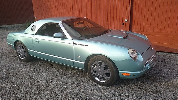 Ford Thunderbird 10 of 10