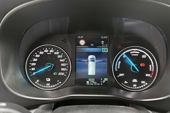 Mercedes-Benz eVito 112 8 of 12