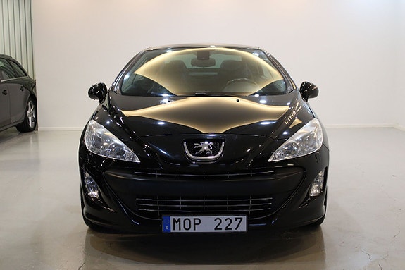 Peugeot 308 2 of 15