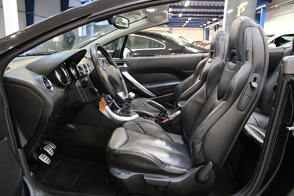 Peugeot 308 9 of 15