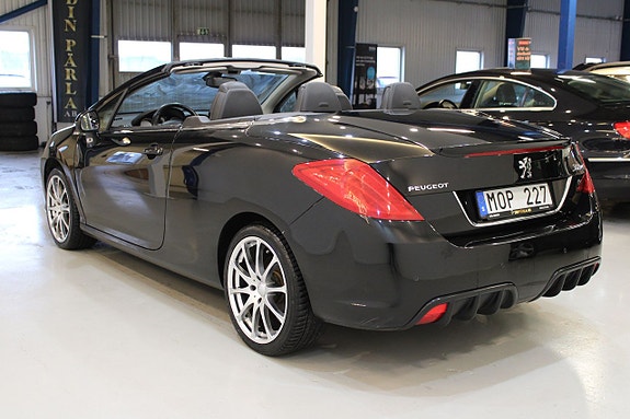 Peugeot 308 8 of 15