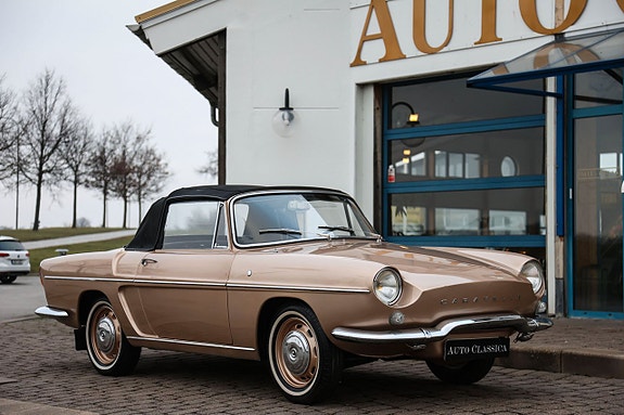 Renault Caravelle 2 of 5