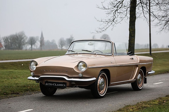 Renault Caravelle 6 of 24