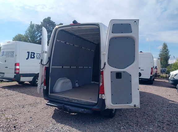 Mercedes-Benz Sprinter 314 8 of 23
