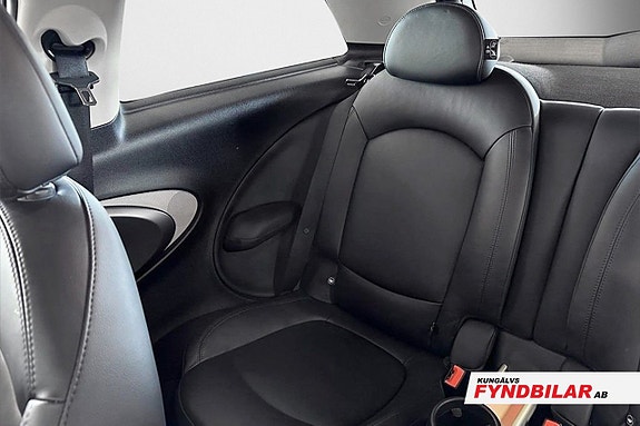 MINI Paceman Cooper 11 of 12