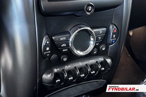 MINI Paceman Cooper 10 of 12