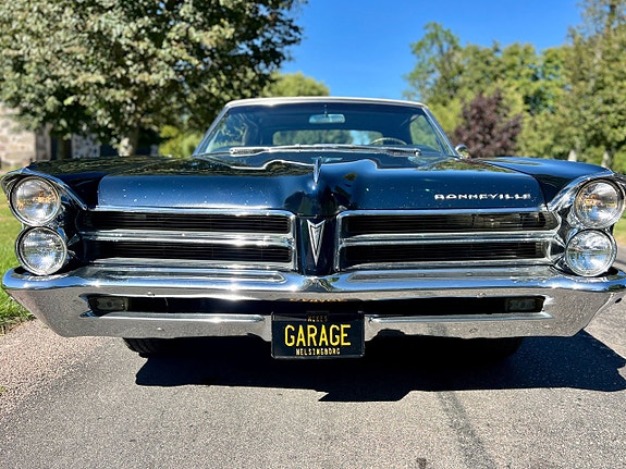Pontiac Bonneville 8 of 23