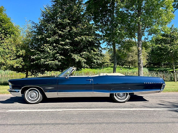 Pontiac Bonneville 5 of 23
