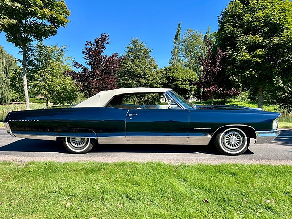 Pontiac Bonneville 6 of 23