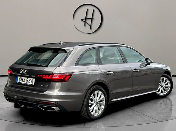 Audi A4 7 of 30