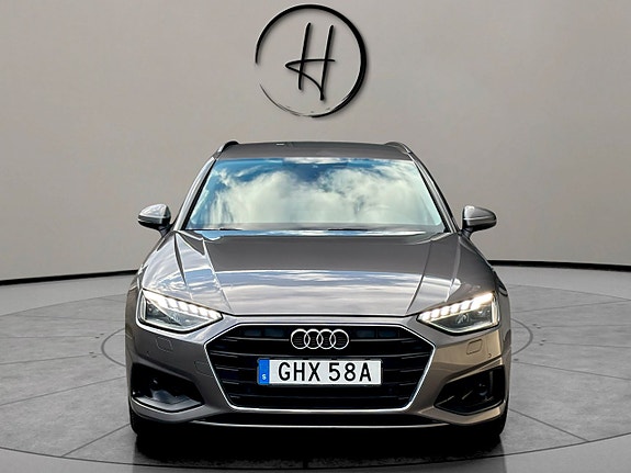 Audi A4 3 of 30