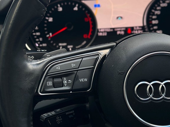 Audi A4 15 of 30