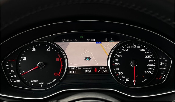 Audi A4 13 of 30