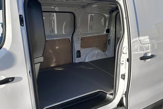Toyota Proace 15 of 15