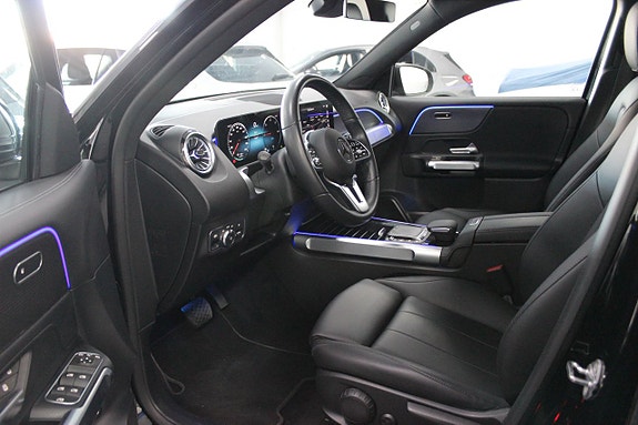 Mercedes-Benz EQB300 5 of 5