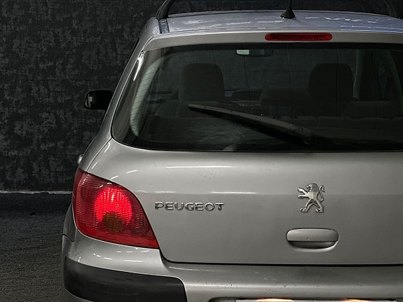 Peugeot 307 11 of 23