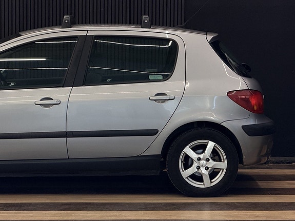 Peugeot 307 8 of 23