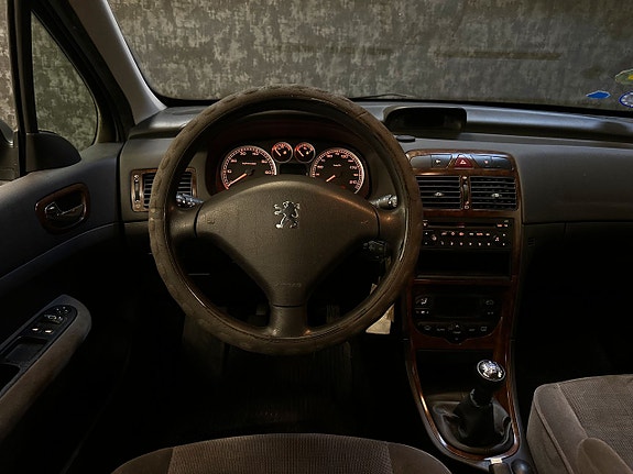 Peugeot 307 17 of 23