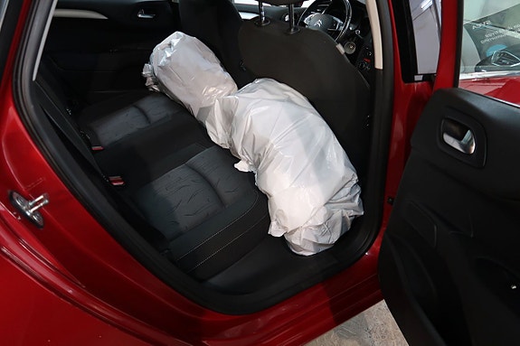 Citroen C4 11 of 17