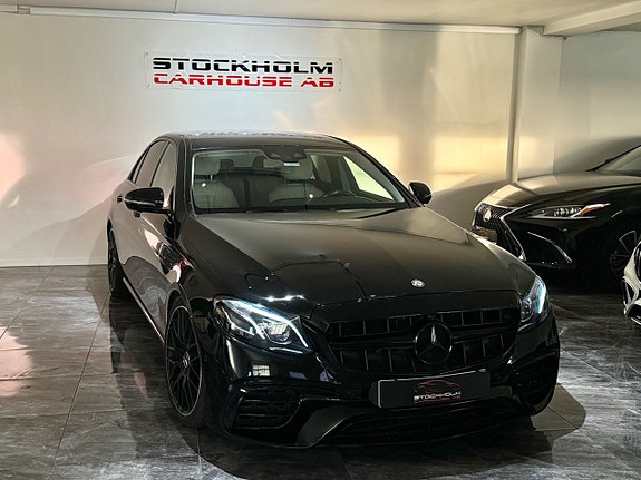 Mercedes-Benz E220 d 3 of 5