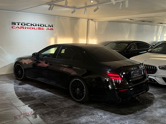 Mercedes-Benz E220 d 5 of 5