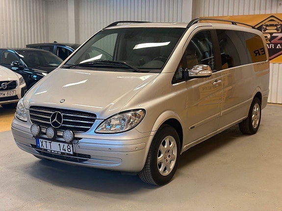 Mercedes-Benz Viano 3 of 5